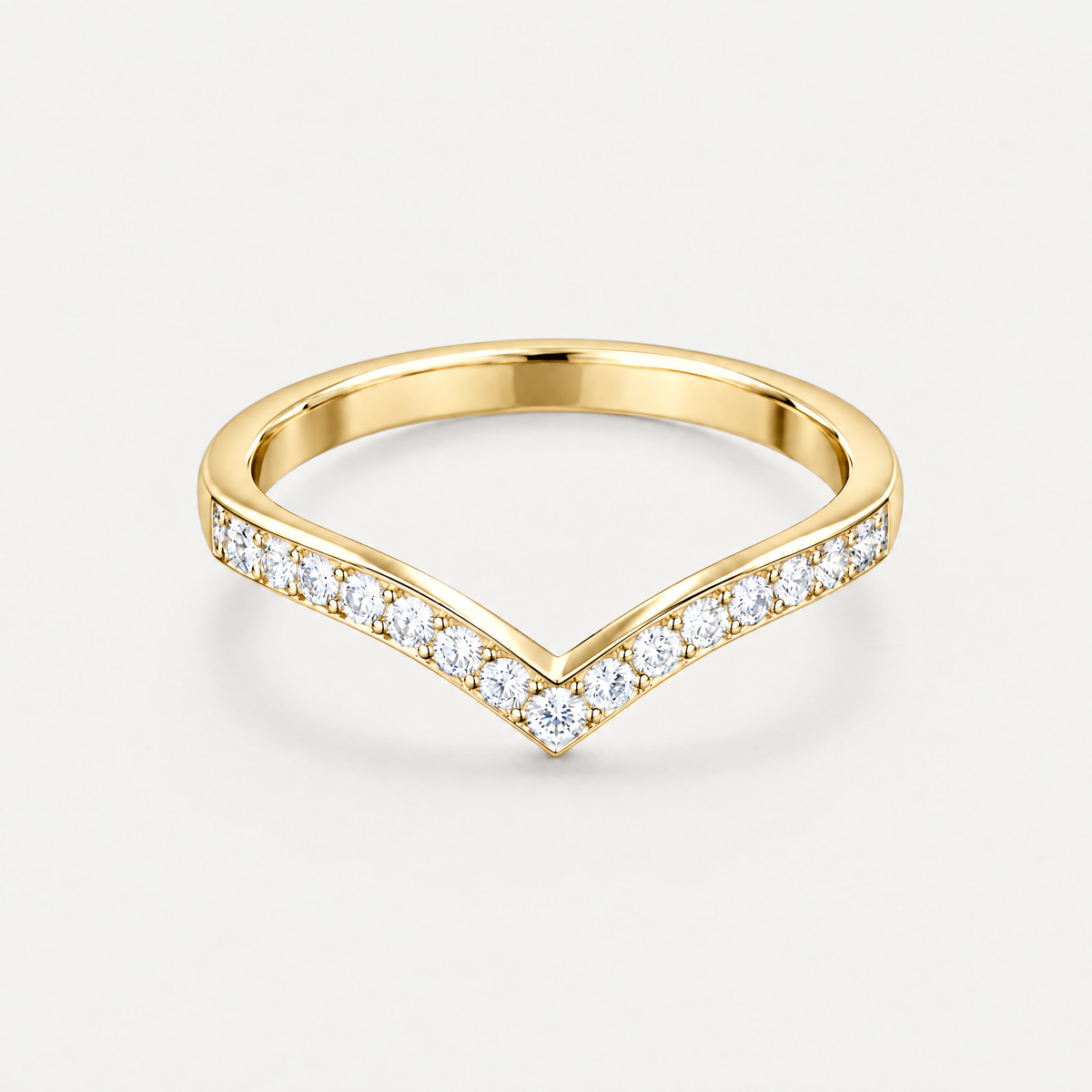 Chevron Pavé Band in gold